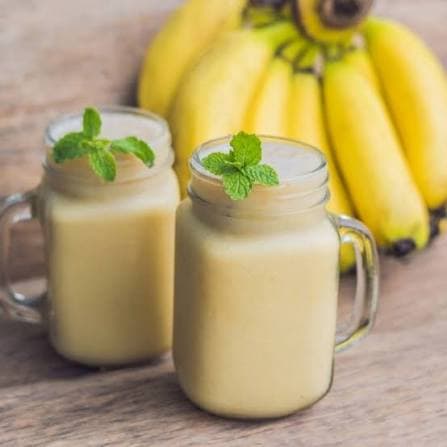 موز بالزبادي